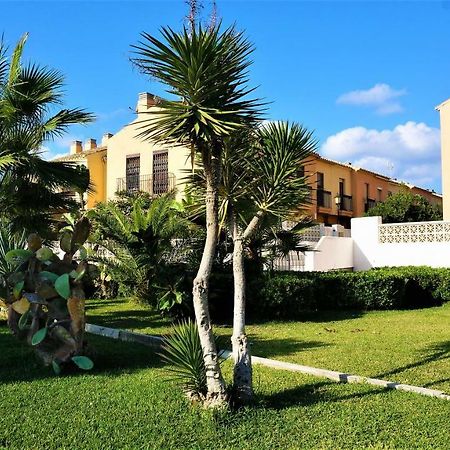 托雷莫利诺斯Chalet Biarritz别墅 外观 照片